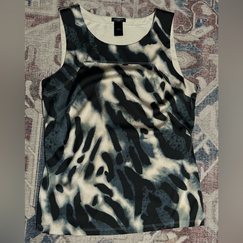 Ann Taylor Black and Cream Animal Print Tank Top